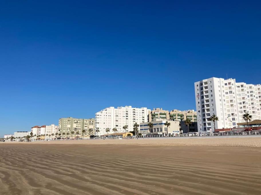Apartamento Valdemar Playa - Wifi & Aparcamiento El Puerto de Santa María Kültér fotó